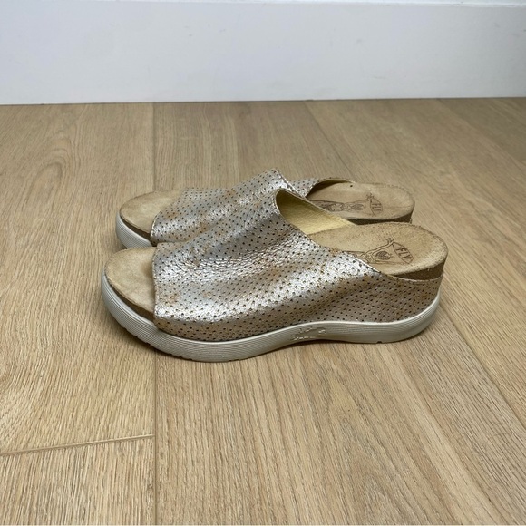 Fly London Whin Metallic Perforated Leather Wedge Sandals - Picture 4 of 7